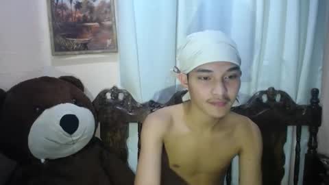 ELLORREY online show from December 5, 9:28 am