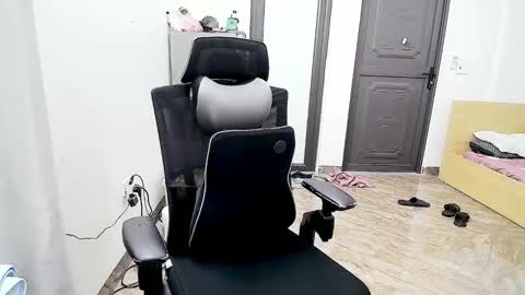 ellsa9x online show from February 9, 5:44 am