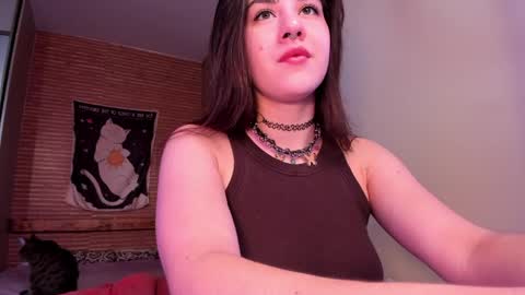 Elly online show from May 2, 2:05 am