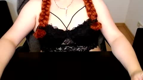 Elly online show from July 16, 6:52 am