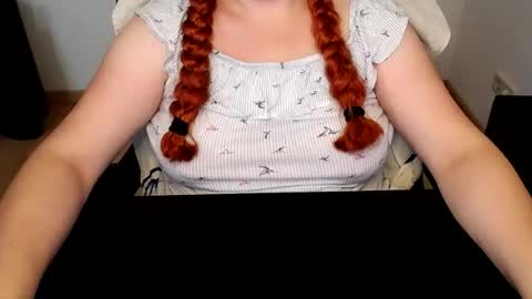 Elly online show from August 2, 6:34 am