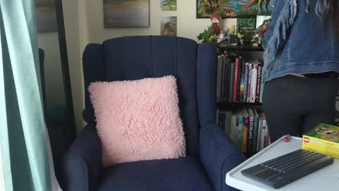 Snapshot of ellynaomi chatting on January 17, 4:15 pm Elly Naomi online show from January 17, 4:15 pm