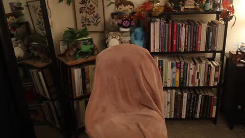 Snapshot of ellynaomi chatting on November 2, 11:18 pm Elly Naomi online show from November 2, 11:18 pm