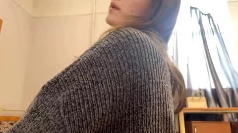 Snapshot of ellyspoerer chatting on May 14, 5:14 am Sonya online show from May 14, 5:14 am
