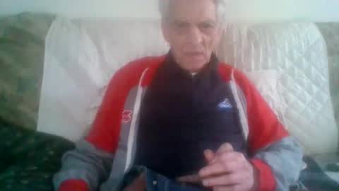 Snapshot of elmo191271 chatting on April 29, 7:01 am elmo191271 online show from April 29, 7:01 am