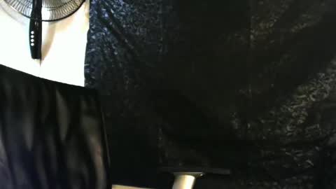 Snapshot of elniga21 chatting on December 25, 3:17 pm EL NIIGGGAA  21                                                                  EL NIGGA  21 online show from December 25, 3:17 pm