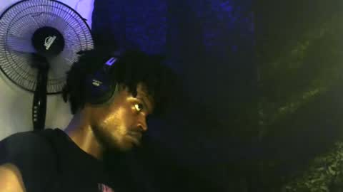 Snapshot of elniga21 chatting on January 26, 11:50 pm EL NIIGGGAA  21                                                                  EL NIGGA  21 online show from January 26, 11:50 pm