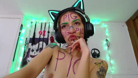 Chelsea  Please help me to reach 100 thumbs up online show from March 3, 6:12 pm