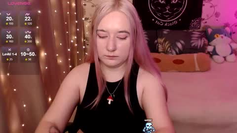 Snapshot of elovinora chatting on December 6, 7:56 pm Ela give me a thumbs up if you like it and this is important for the development of the account online show from December 6, 7:56 pm