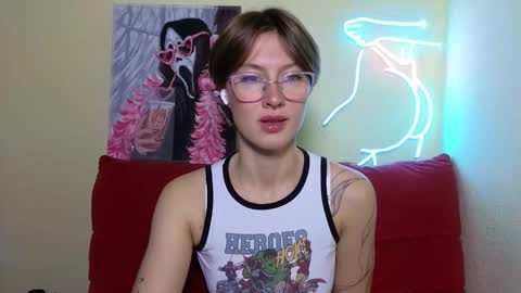 Snapshot of elsaangel chatting on September 26, 3:32 am elsaangel online show from September 26, 3:32 am