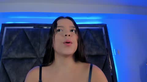 Elsa online show from February 19, 12:11 pm