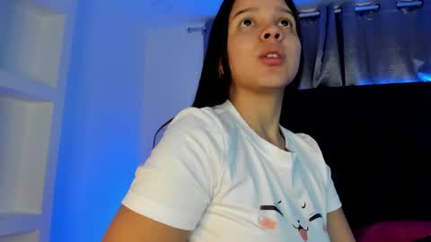 Elsa online show from December 14, 12:21 pm