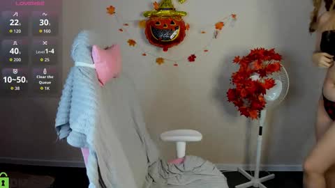 Elsie online show from October 30, 1:07 am