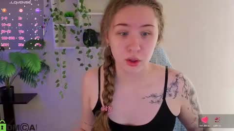 Elsie online show from December 22, 1:02 am