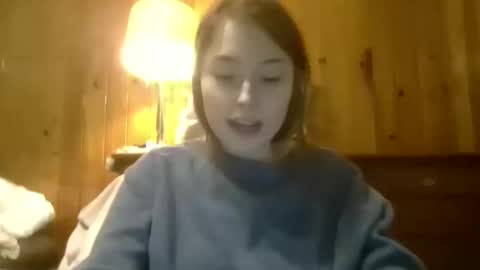 Elsie Rain online show from December 5, 4:10 am