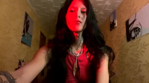 Snapshot of elswythfrake chatting on September 17, 5:36 pm Evelyn online show from September 17, 5:36 pm