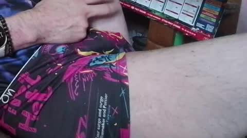 Snapshot of eltornado27 chatting on July 31, 9:19 am Mystery men online show from July 31, 9:19 am