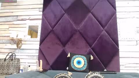 elvirazoi online show from July 21, 6:27 am