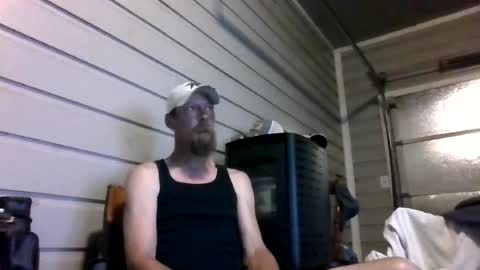 Snapshot of elwooood7 chatting on June 21, 11:24 am elwooood7 online show from June 21, 11:24 am
