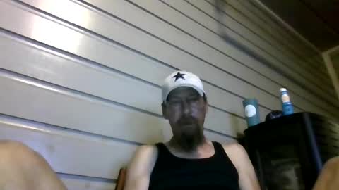 Snapshot of elwooood7 chatting on July 5, 10:22 am elwooood7 online show from July 5, 10:22 am