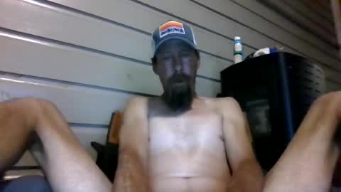 Snapshot of elwooood7 chatting on August 1, 11:31 am elwooood7 online show from August 1, 11:31 am
