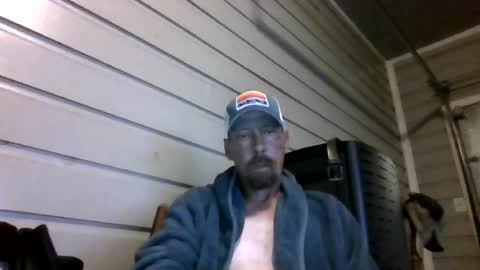 Snapshot of elwooood7 chatting on August 9, 11:48 am elwooood7 online show from August 9, 11:48 am