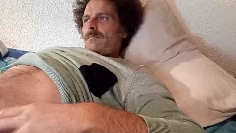 Snapshot of elyjahoye chatting on September 25, 8:23 pm elyjahoye online show from September 25, 8:23 pm