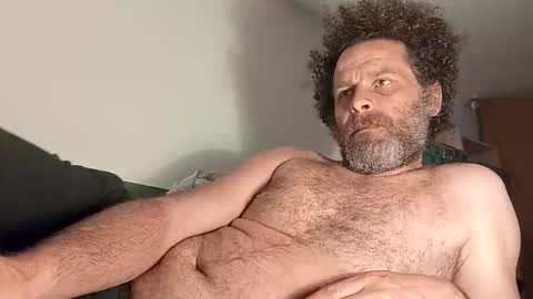 Snapshot of elyjahoye chatting on February 16, 10:06 pm elyjahoye online show from February 16, 10:06 pm