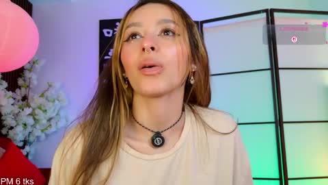 Elysia online show from April 28, 2:27 am