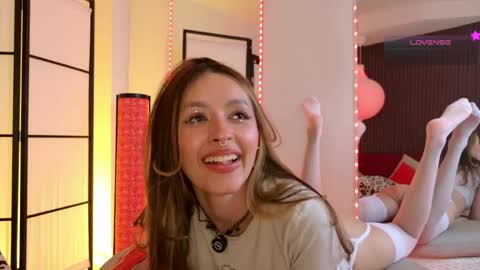Snapshot of elysia_carter chatting on May 10, 9:20 pm Elysia online show from May 10, 9:20 pm