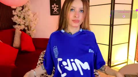 Snapshot of elysia_carter chatting on May 15, 8:49 pm Elysia online show from May 15, 8:49 pm