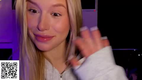 Elysia online show from November 6, 10:21 pm