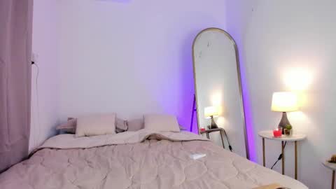 Michelle online show from October 16, 7:48 pm