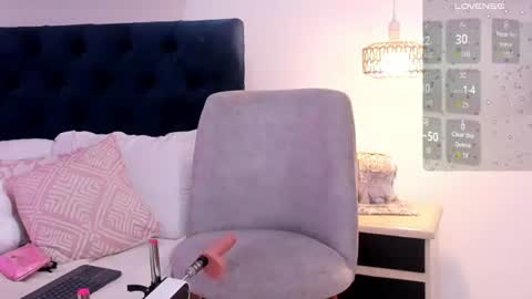 A N D R E A online show from June 18, 3:29 am