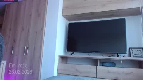 Emilia  online show from February 26, 7:24 pm