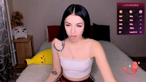 ema_grasie online show from December 7, 5:48 am