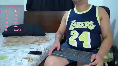 Snapshot of ember_wanda_ chatting on December 3, 2:03 am Ember and Wanda online show from December 3, 2:03 am