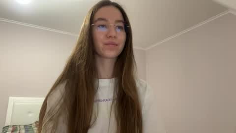 Alina online show from April 28, 6:57 pm