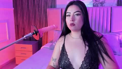 Ember Velvet online show from February 27, 4:23 am