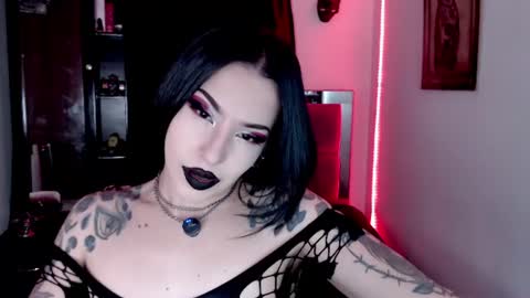 Emerald Black online show from August 9, 6:51 am