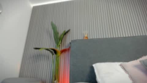 emelie_89 online show from July 11, 12:08 pm