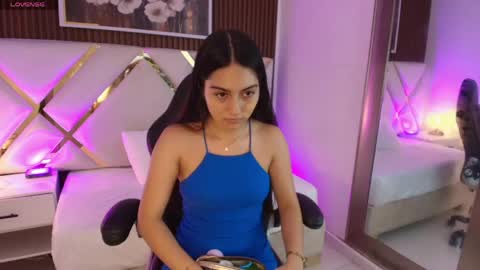 Emily  online show from May 8, 5:35 am