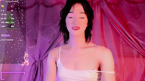 Emely Rous online show from December 22, 9:00 am