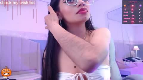 Danna online show from October 9, 2:09 am