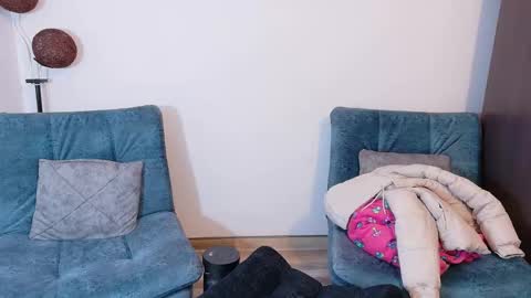 Snapshot of emerald_sparkles chatting on October 4, 3:59 am sabrina online show from October 4, 3:59 am