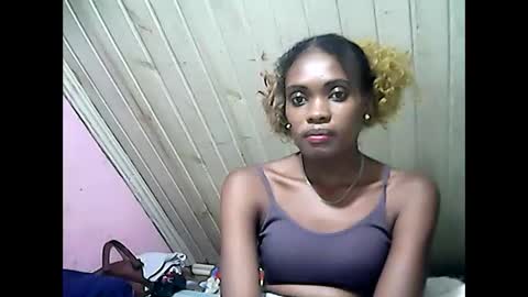 Emerence9794 online show from April 24, 8:44 pm
