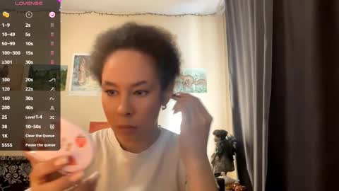 Mabel online show from March 15, 9:15 am