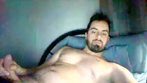 Snapshot of emgee88 chatting on December 5, 1:03 am emgee88 online show from December 5, 1:03 am