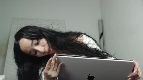 Antonella  online show from May 2, 12:59 am