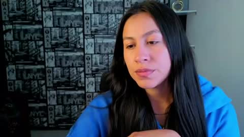 Snapshot of emigomez_ chatting on July 6, 2:52 am Emilia Gomez online show from July 6, 2:52 am